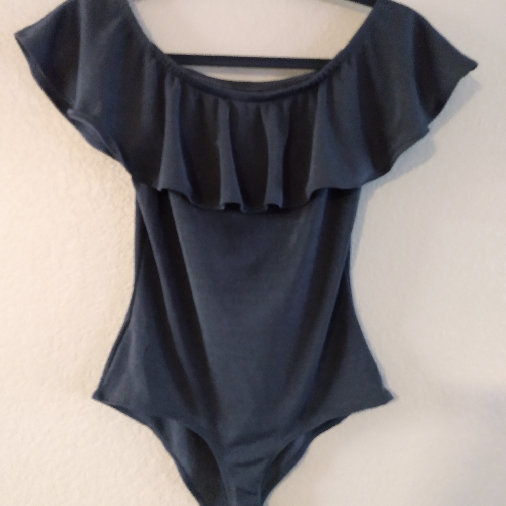 Top - Picture 5 of 5